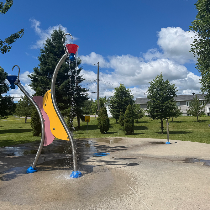 Sentier menant aux emplacements de camping